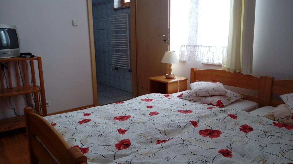 Gospodarstwo Agroturystyczne-Pensjonat Sad Podgórzyn Extérieur photo