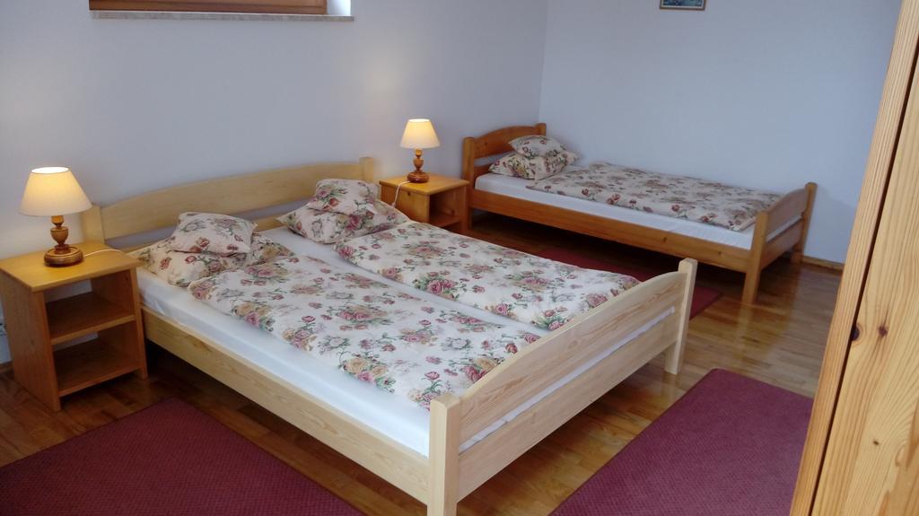 Gospodarstwo Agroturystyczne-Pensjonat Sad Podgórzyn Extérieur photo